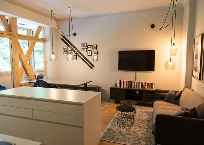 Apartment In Historischer Villa Mit Parkplatz